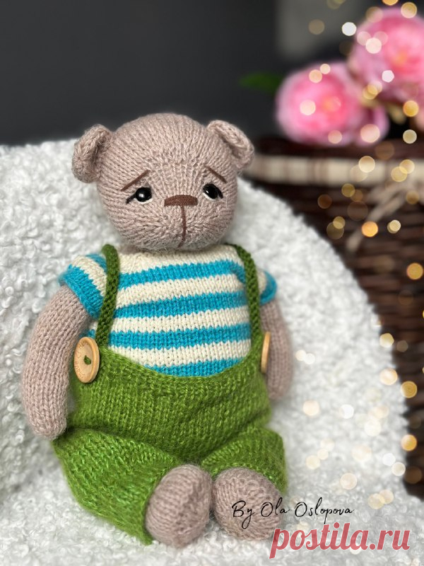 PDF Мишка спицами. Knitting pattern; Аmigurumi toy patterns. Мастер классы, схемы и описания на русском языке. Вязаные игрушки и поделки своими руками. Маленькие мишки своими руками, плюшевый мишка, забавный мишка из пряжи, мишка тедди, мишка спицами.