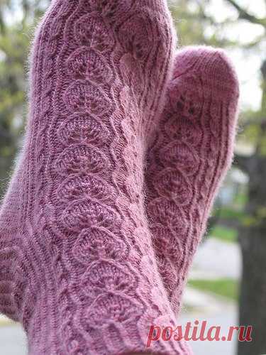 Фиолетовые носки спицами | Handmade24