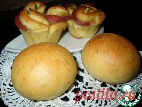 Тыквенно-кабачковые булочки с колбасой и сыром