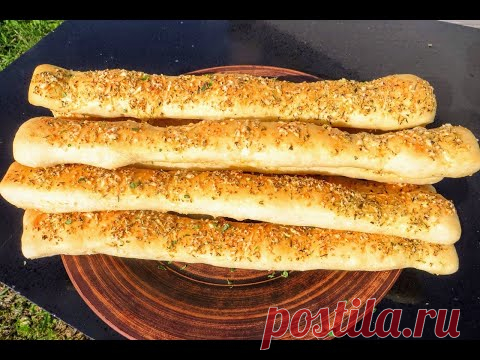 Самые вкусные сырно чесночные хлебные палочки / Рецепты Другой Кухни