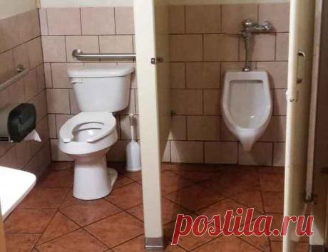 Сортирный юмор строителей (17 фото) | Чёрт побери Подборка фотографий, демонстрирующая предприимчивость и бурную фантазиюстроителей. В ней показаны смелые и неординарные решения: висящая надунитазом стиральная машина, туалет напротив кресел в конференц-зале илипотолок с отражающим эффектом в общественном клозете.