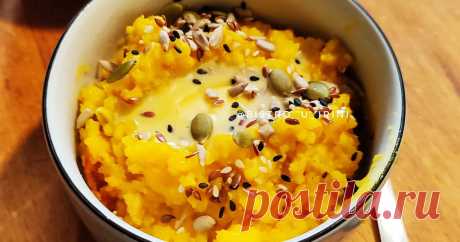 Каша тыквенная с пшеном (старинный рецепт) - рецепт автора Ирина Ищенко  Я помню, когда была маленькой и жила в деревне, бабушка готовила  ее частенько, но я её не любила. А оказывается это так вкусно. Домашнее молоко, масло, сладкая осенняя тыква, чугунный горшочек в углу на печи, а в нем томится каша. Нет того дома и той печки, но  рецепт сохранился, а в нем  и кусочек детства.
