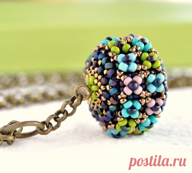 (62) Flowers Pendant Beaded Beads - Flowers Necklace - Beadwork Necklace