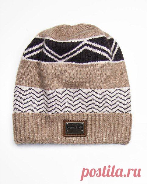 Шапка "Зиг-заг" без помпона. Шапка зимняя двойной вязки, без подкладки, без завязок. Посадка с напуском прекрасно закрывает все уязвимые к холоду места - лоб, уши, шею.

3000 руб