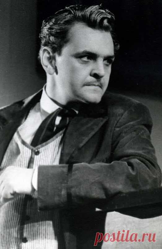Юрий Яковлев, 25 апреля, 1928
 • 30 ноября 2013