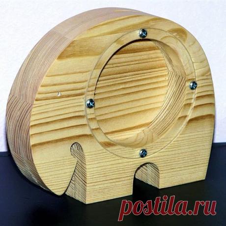 Копилочки в наличии.
#moneybox #piggibank #wood #wooddesign #ecogift
