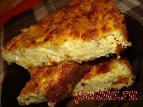 Запеканка из тертого картофеля с сыром и чесноком