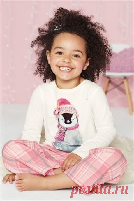 Купить Пижама в клетку с рисунком пингвина (12 мес. - 6 лет) - Покупайте прямо сейчас на сайте Next: Россия