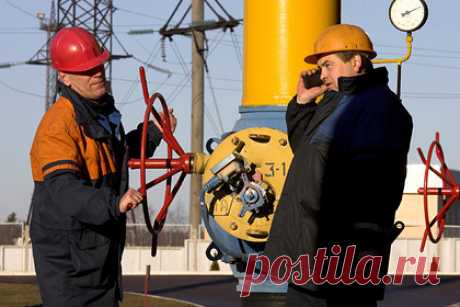 Кремль отреагировал на угрозы Лукашенко остановить транзит газа в Европу. В Кремле не хотели бы даже рассуждать о гипотетической ситуации прекращения Белоруссией транзита российского газа в Европу. Так пресс-секретарь президента России Дмитрий Песков прокомментировал новые заявления президента Белоруссии Александра Лукашенко на эту тему.