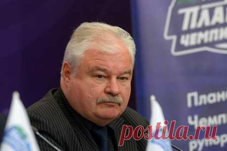 Российский хоккейный тренер назвал главную причину для отказа от участия в ОИ. Бывший главный тренер сборной России по хоккею Владимир Плющев назвал главную причину, по которой представителям страны лучше отказаться от поездки на Олимпийские игры-2024 года в Париж. «Не по политическим причинам, а по моменту безопасности», — отметил российский специалист.