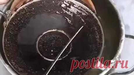 Как отмыть кастрюли от нагара и жира без химии