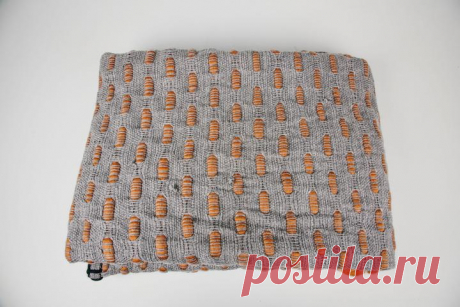 CSD_2017_Normandy_Throw_Ripples_Sienna_on_Grey_Back_2_720x.jpg (720×480)