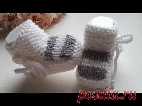 Пинетки спицами для новорожденных.