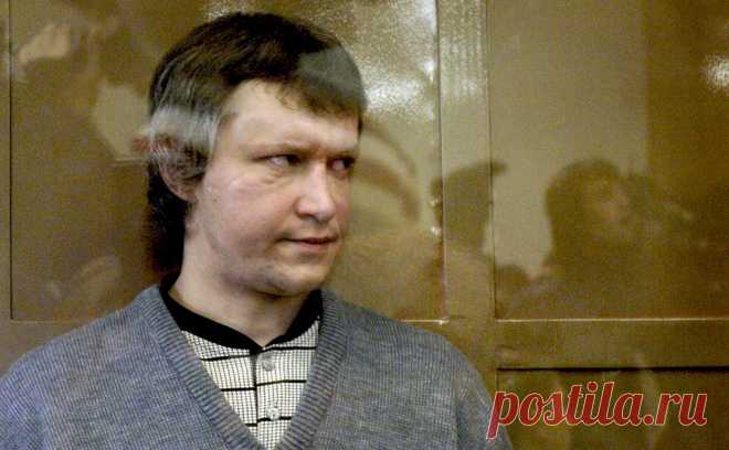 «Битцевский маньяк» обжаловал отказ в переводе в колонию поближе к Москве. Александр Пичушкин, осужденный за серию убийств, подал апелляцию на решение об отказе в его переводе из колонии «Полярная сова» в поселке Харп Ямало-Ненецкой автономной области в учреждение ближе к Москве.