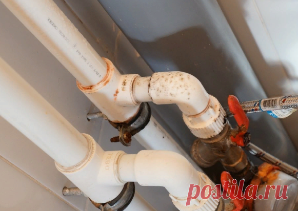 Конденсат на трубах в ванной и туалете, как исправить? | Ремхак | Яндекс Дзен