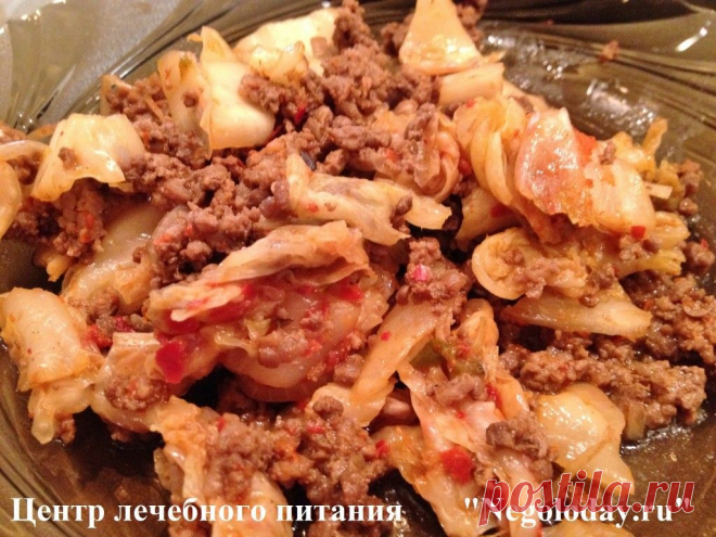 Горячее блюдо из фарша и капусты кимчи