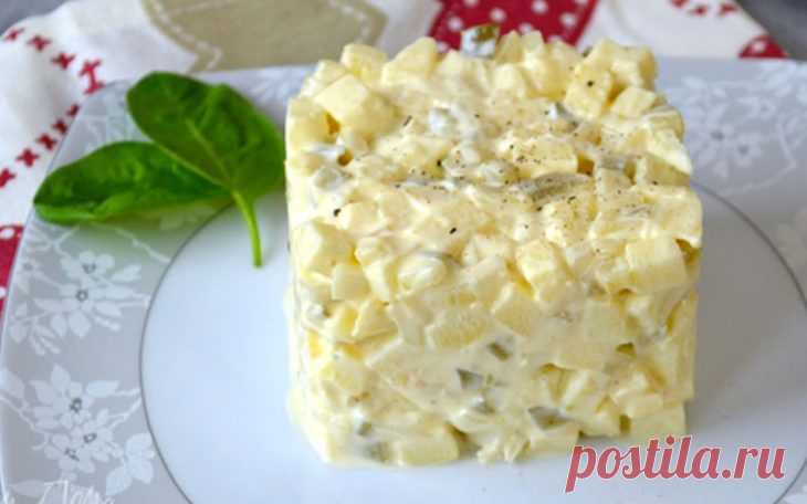 Салат по-польски (Быстрая закуска к мясу) 
Если вы ищете рецепт простого салата из подручных ингредиентов, который можно приготовить на ужин, вы попали по адресу.
В салат, который мы предлагаем вам приготовить сегодня, входят самые простые пр…