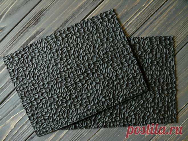 Силиконовый текстурный коврик для мыла Кофе | woodandsoap.in.ua Силиконовый текстурный коврик для мыла Кофе превратит любой батч в настоящий шедевр. Он декорирует верхушку и обеспечивает великолепную презентацию продукта