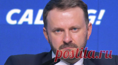 Максим Орешкин: санкции — это всё сиюминутное. Замглавы администрации российского президента Максим Орешкин в беседе с RT назвал санкции против России сиюминутным явлением. Читать далее