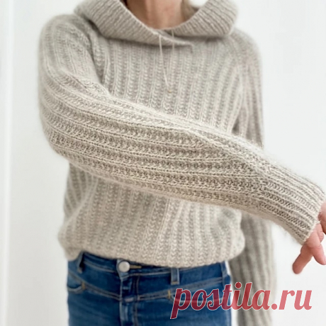 Пост на стене Свитер The Cozy Hoodieс капюшоном.Размеры: XS / S / M / L / XL / XXLПлотность вязания:17 петель и 30 рядов в 10 см резинки, после блокировки.