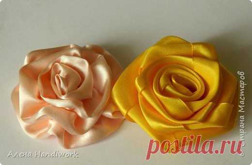 2 способа как быстро сделать розу из ленты | Страна Мастеров
