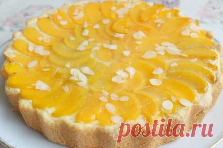 Немецкий сметанник с консервированными персиками - Dynastyofchefs.ru