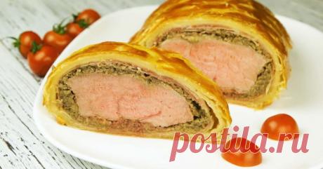 Божественная говядина "Веллингтон" Представляем вашему вниманию рецепт очень вкусной говядины, которая понравится всем без исключения.  Этот мягкий потрясающий вкус невозможно передать словами. Такая вкуснятина однозначно достойна праздничного стола. Предупреждаю сразу, что...