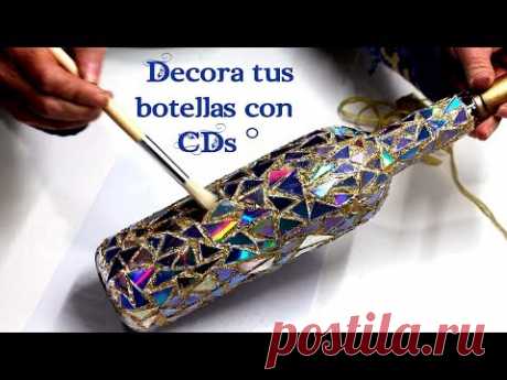 Botella decorada estilo mosaico con Cds - ArteRIV