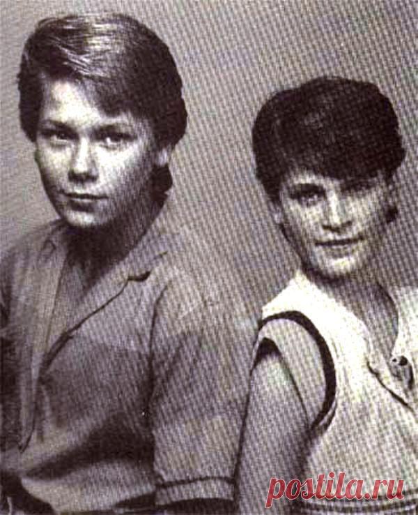 Ривер и Хоакин Фениксы