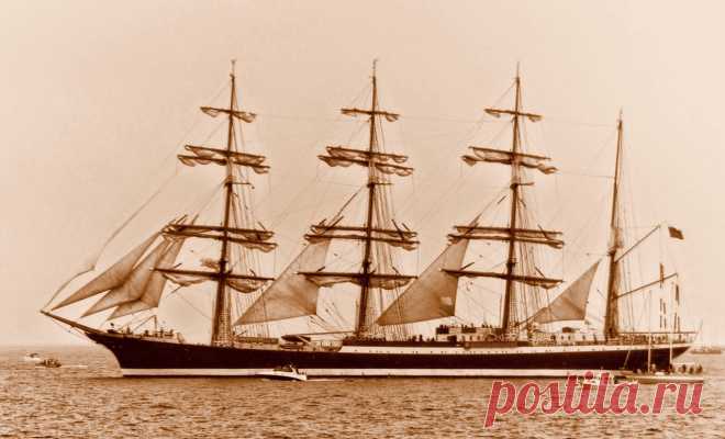Sailing more than the Seven Seas : Photo