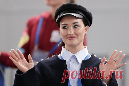 Олимпийская чемпионка одной фразой оценила условия допуска россиян на Игры-2024. Олимпийская чемпионка по художественной гимнастике Анастасия Татарева прокомментировала условия допуска россиян на Игры-2024. Она оценила выдвинутые Международным олимпийским комитетом условия фразой «неравноправие существует», так как на турнир не допустили представителей командных видов спорта.