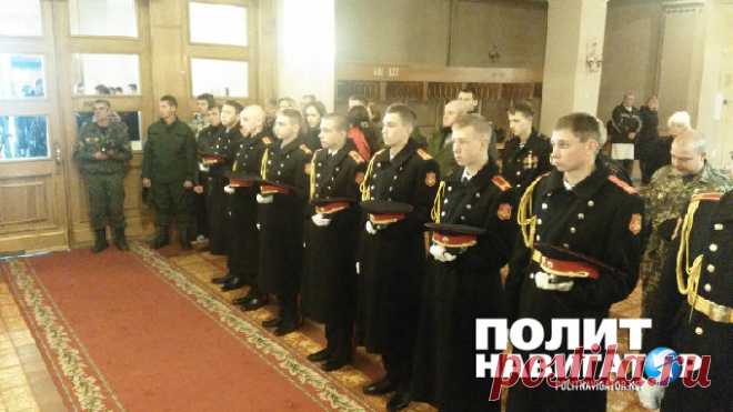 Последняя победа Моторолы: Похороны в Донецке взорвали мозг Киеву
