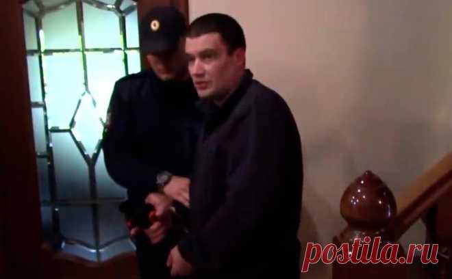 Осужденному по делу об убийстве Круга отказали в участии в спецоперации. Соучастнику убийства Круга отказывают в подписании контракта для участия в военной операции, так как он приговорен к пожизненному заключению. Мужчина фигурировал в нескольких убийствах и уже в колонии забил сокамерника до смерти