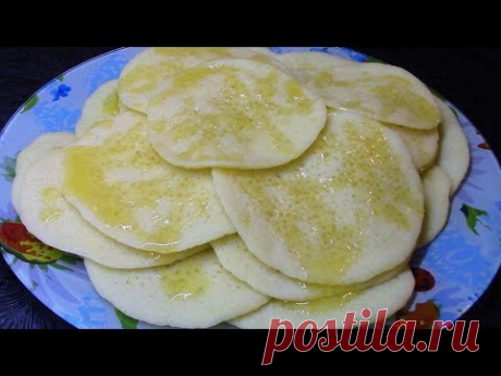 Безумно вкусные марокканские блинчики Багрир с медово-масляным соусом.