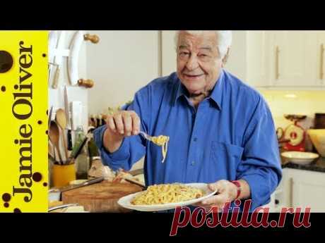 Real Spaghetti Carbonara | Antonio Carluccio