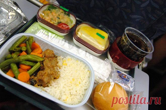 15 Страшных секретов, которые раскрыли нам пилоты и бортпроводники