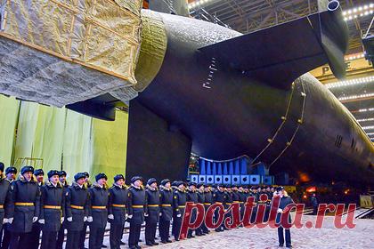 Стало известно об испытаниях «Генералиссимуса Суворова» в Баренцевом море. В настоящее время атомный ракетный подводный крейсер стратегического назначения (подводная лодка) «Генералиссимус Суворов» проекта 955А (шифр «Борей-А») в находится на испытаниях в Баренцевом море. Об этом ТАСС стало известно от источника в оборонно-промышленном комплексе.