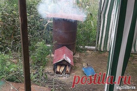 Рассол для копчения - это основа основ коптильного дела. Копченый аромат мяса всегда вызывает необыкновенное слюноотделение даже у самого сытого человека. Самое главное в копчении - подобрать правильный рассол для мяса. На этом этапе будет закладываться большая часть его вкусовых качеств. Успешное копчение подарит красивый цвет продукта, аппетитные запахи и просто удивительный вкус. Приготовленное в домашних условиях копченое мясо зазовет на трапезу всех соседей!

Ингредие...