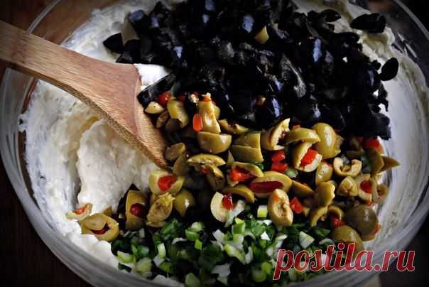 Салат с сыром и оливками - Простые рецепты Овкусе.ру