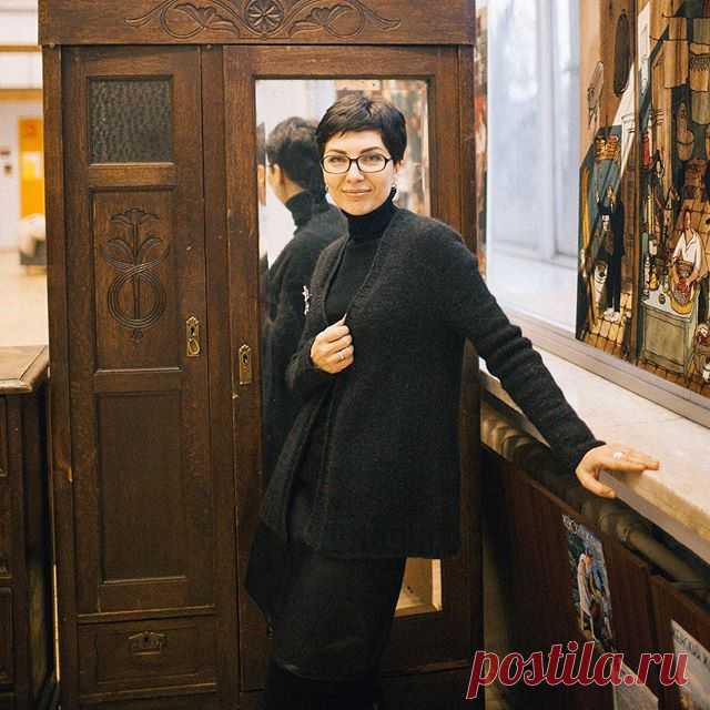 Привет-привет! Всем #доброеутроглавпсиха 🧐
Скачем с @kolesnikova_knitting на очные занятия. Желающих с каждым разом все больше, а нас все ещё 2 шт. 😂 Стараемся, как можем...
Сегодня очень классные группы и я уже с нетерпением жду начала практикумов 🤗 #клубокизвращенцев_избафлудильня