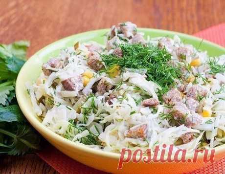 Салат с сухариками и кукурузой - Вкусный дом - пошаговые рецепты с фото