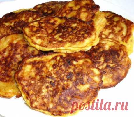 Дорогие мои читатели! Очень вкусные оладьи, нежные и легкие!
Вместе с тем, еще и сытные. Тыкву не обнаружил еще никто, но если уж совсем никак, морковка достойно заменит тыкву.