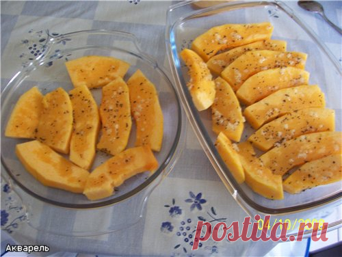 Тыква, запечённая с чесноком и базиликом