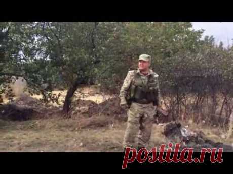 Украинские военные засыпали своих погибших бульдозером, как падаль