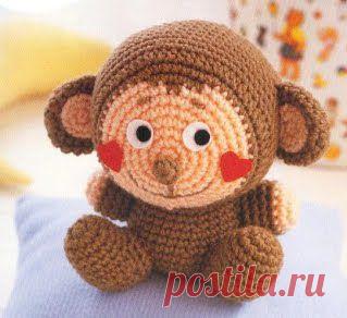 Вязаная влюбленная обезьянка