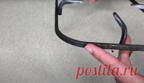 Как без хлопот почистить решётку газовой плиты Для многих хозяек решетка газовой плиты — одна из самых сложных вещей для чистки на всей кухни. Но только не для тех, кто знает этот очень простой, бюджетный и рабочий способ чистки решетки с помощью...