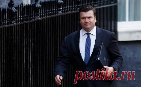 Британия отправила Украине снаряды с обедненным ураном. Лондон сообщил о планах передать Киеву снаряды с обедненным ураном около месяца назад. Москва заявила, что тем самым Запад начинает применять оружие с ядерным компонентом, и предупредила о негативных последствиях его использования