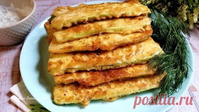Рецепт вкусного щницеля из кабачков, с чесноком и сыром | Готовим Очень Вкусно! Пульс Mail.ru Предлагаю приготовить очень вкусные кабачки в кляре. Уж на что я не люблю сравнение кабачки вкуснее мяса, то здесь могу сказать, что когда откусываешь кусочек такого щницеля, то сама собой...