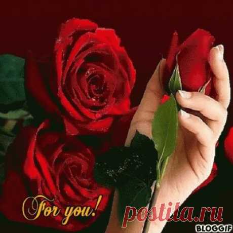 (1) Facebook