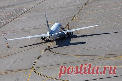 У российского самолета при заходе на посадку отказали сразу семь систем